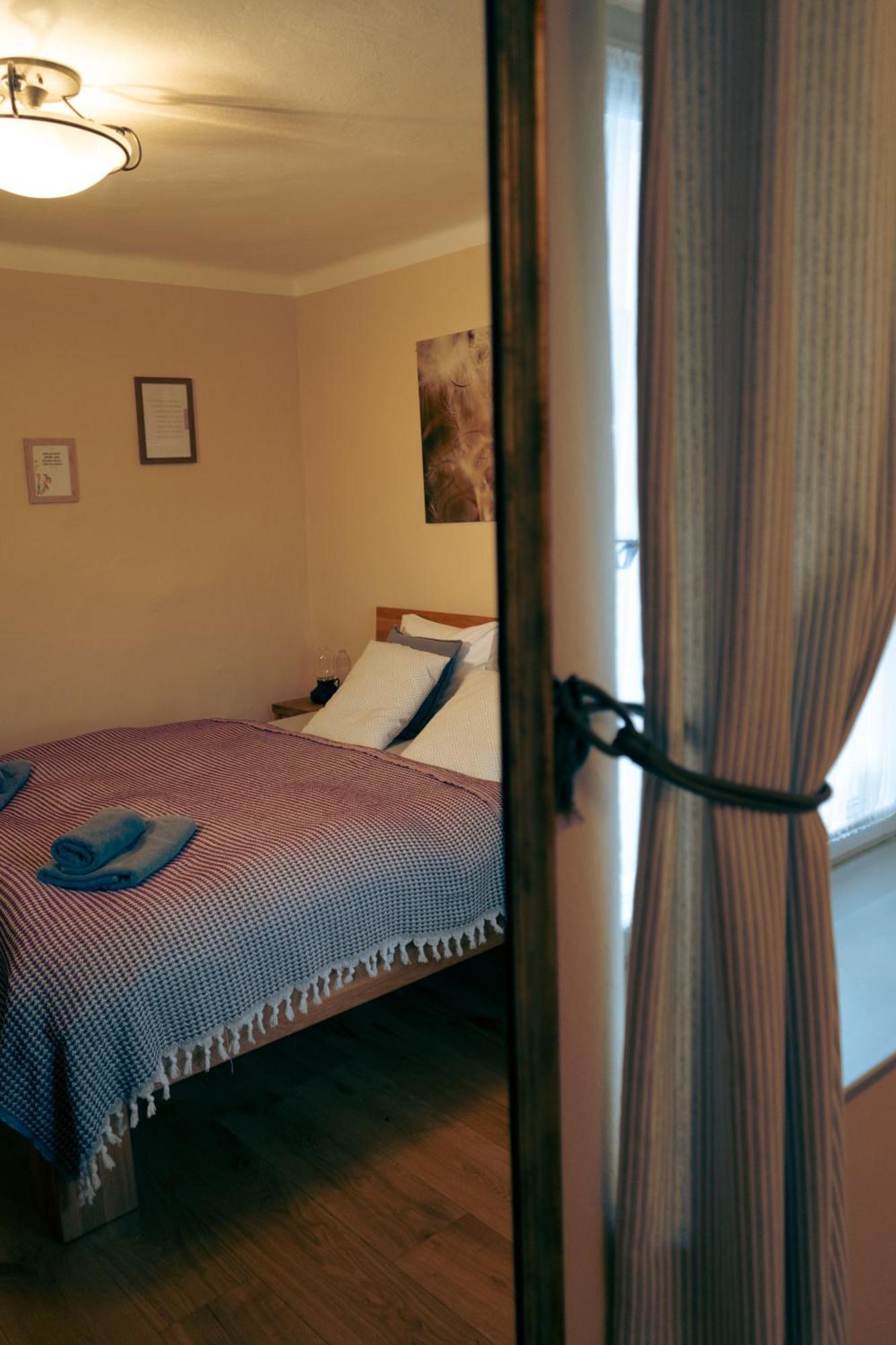 Aura Guest house